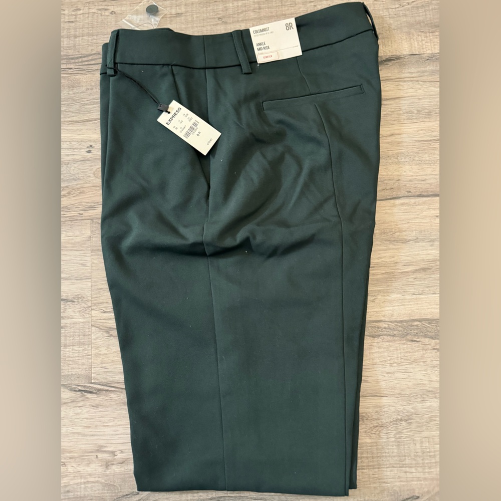 Brand: Express, Size: 8 Regular, Color: Dark Green